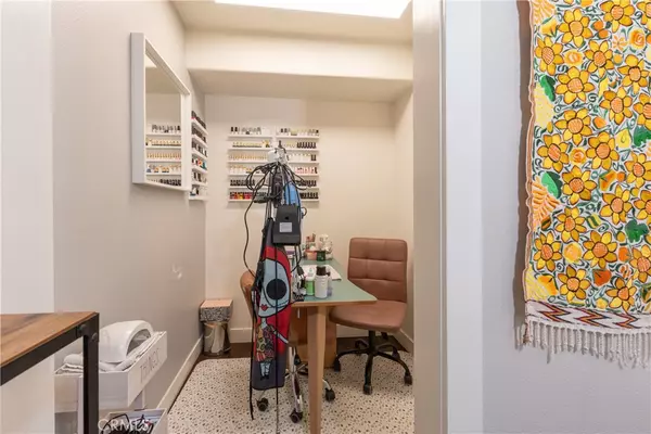 San Fernando, CA 91340,1075 N Maclay Unit AVE #26