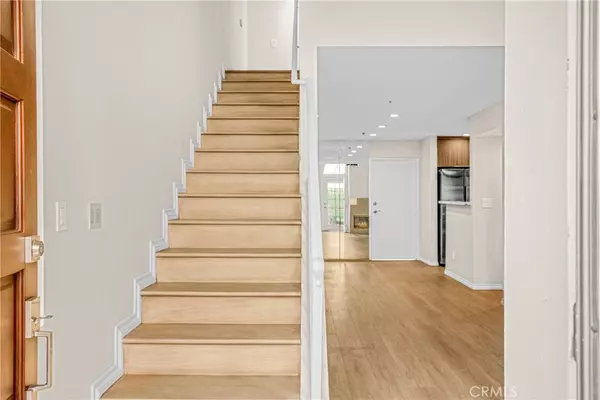 Panorama City, CA 91402,14383 Nordhoff