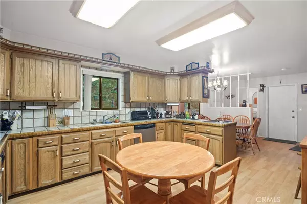 Lake Arrowhead, CA 92352,375 Kuffel Canyon RD