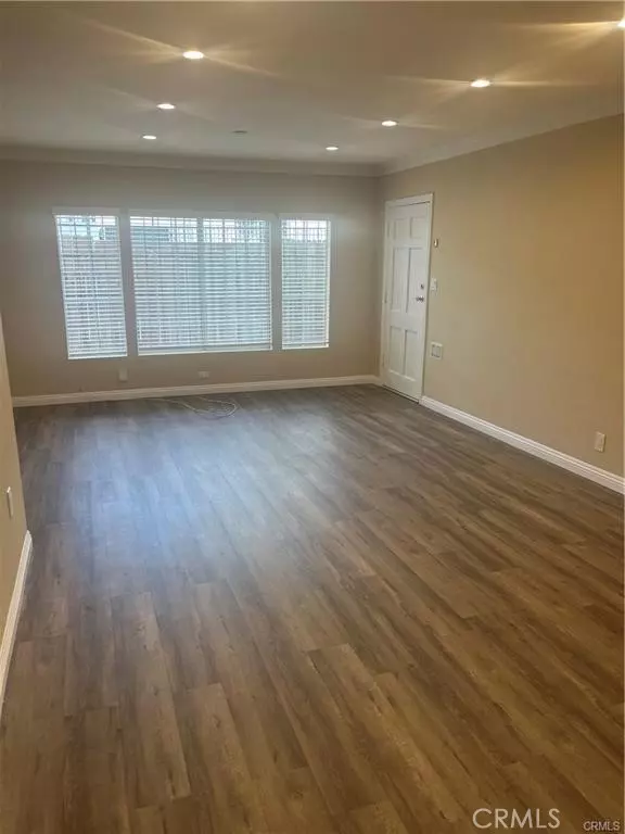 Los Angeles, CA 90016,1915 1917 S Orange DR