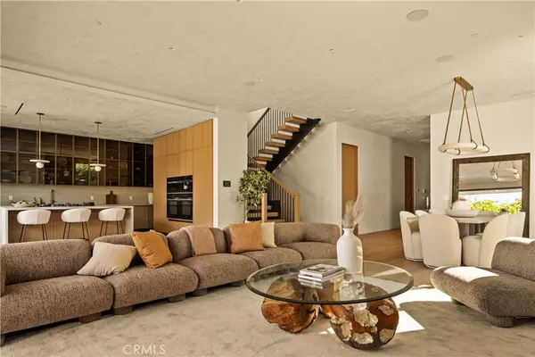 Sherman Oaks, CA 91423,13157 Otsego