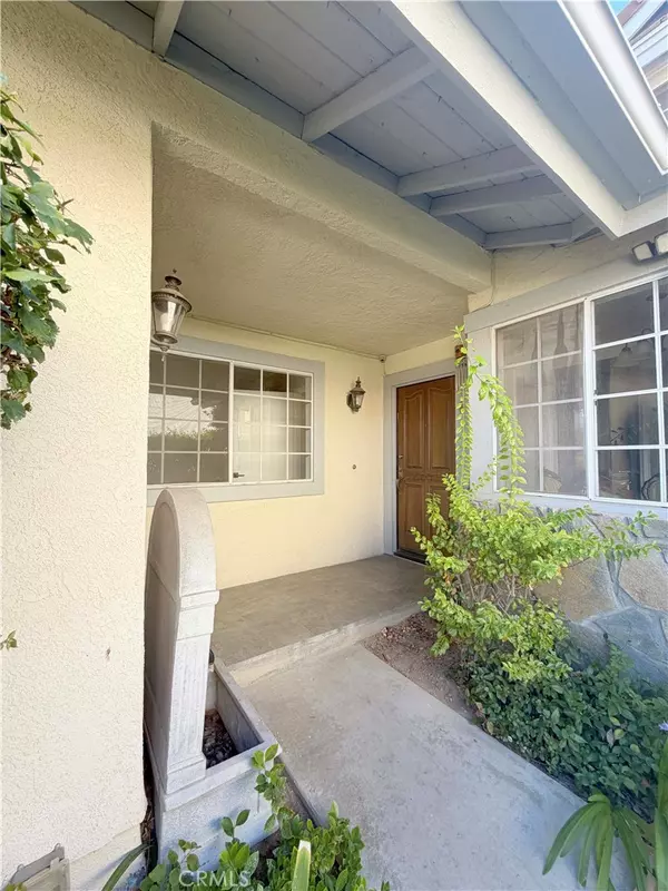 Porter Ranch, CA 91326,19571 Turtle Ridge