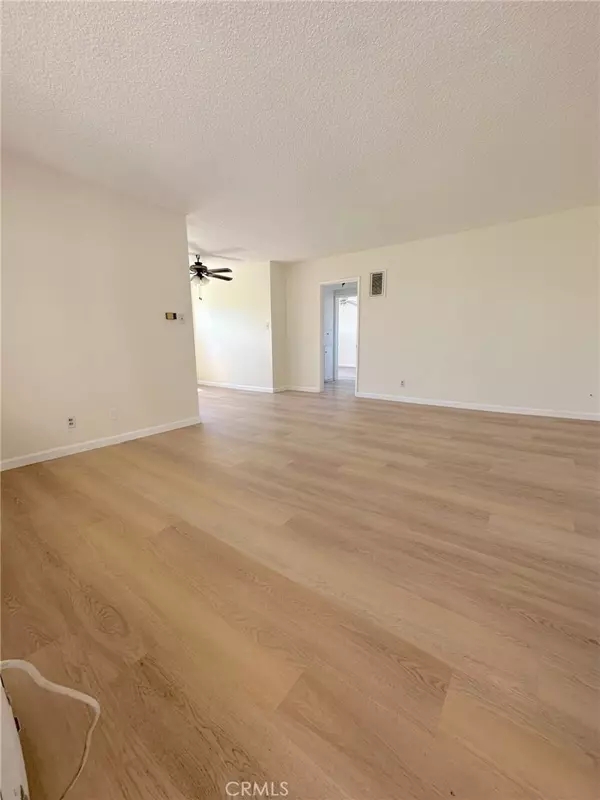 Glendale, CA 91203,469 Salem ST #4
