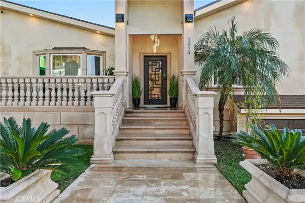 Glendale, CA 91208,1824 Crestmont CT