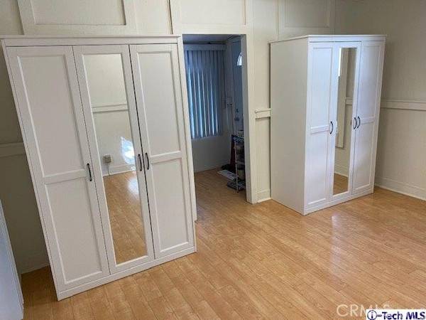 Sunland, CA 91040,10516 Jardine AVE #1/2