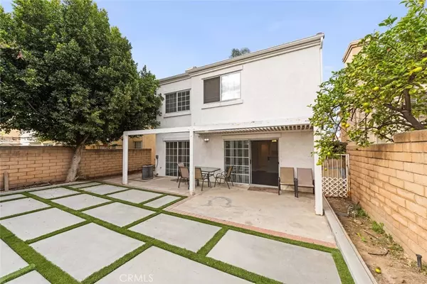 North Hollywood, CA 91605,7448 Bellingham AVE