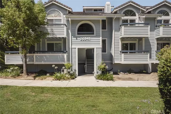 26941 Rainbow Glen DR #751, Santa Clarita, CA 91351