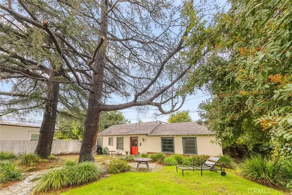 North Hollywood, CA 91601,4949 Strohm AVE