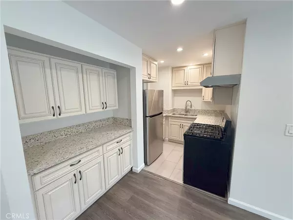 Glendale, CA 91214,3016 Honolulu AVE #8