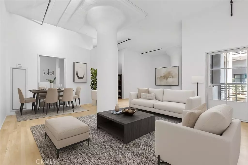 Los Angeles, CA 90013,420 S San Pedro ST #329