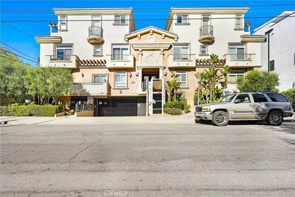 11323 Huston #11, North Hollywood, CA 91601