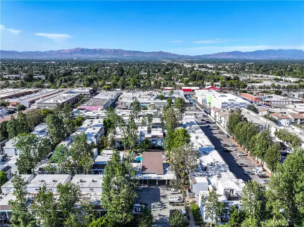 Tarzana, CA 91356,18645 Hatteras ST #230