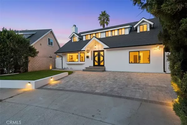 Panorama City, CA 91402,13433 Ebell ST