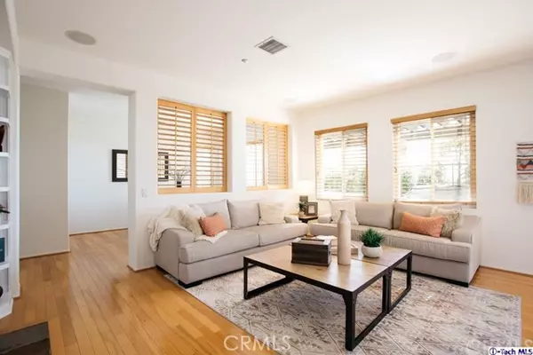 Sun Valley, CA 91352,10040 Meritage CT