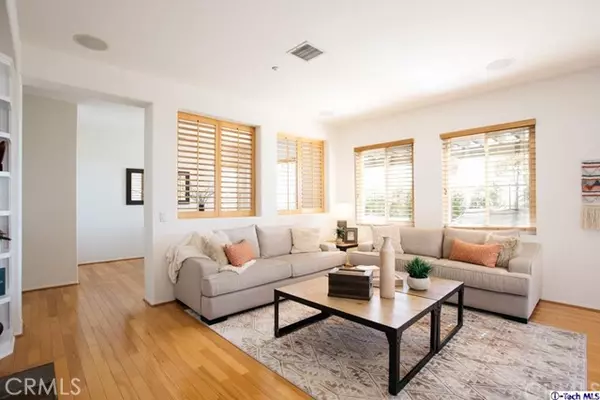 Sun Valley, CA 91352,10040 Meritage CT