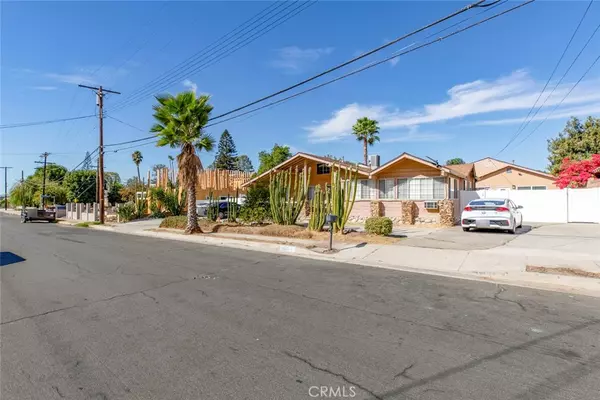 Sun Valley, CA 91352,10563 Vinedale