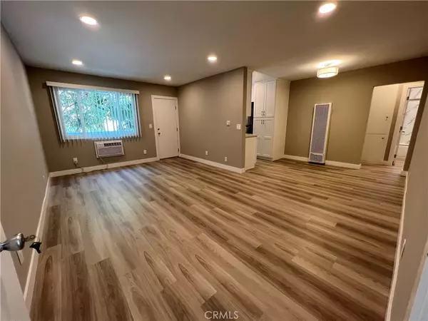 West Hollywood, CA 90046,1120 N Laurel AVE #9