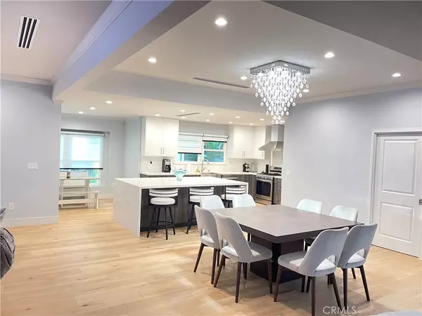 11568 Newcastle, Granada Hills, CA 91344