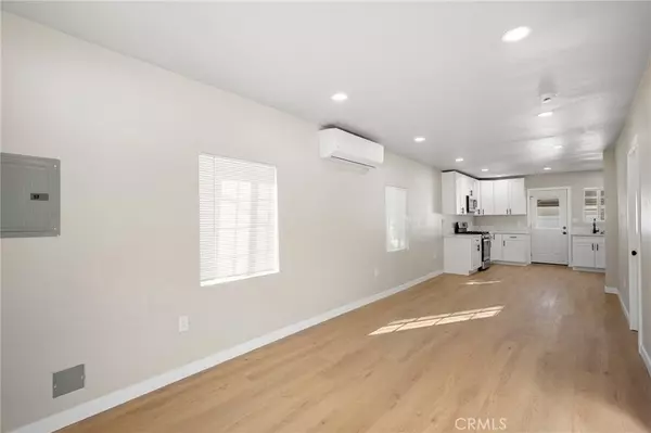 Tujunga, CA 91042,7649 Thousand Oaks