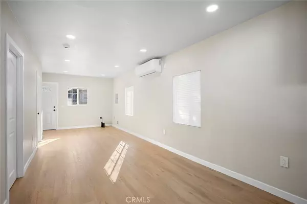 Tujunga, CA 91042,7649 Thousand Oaks