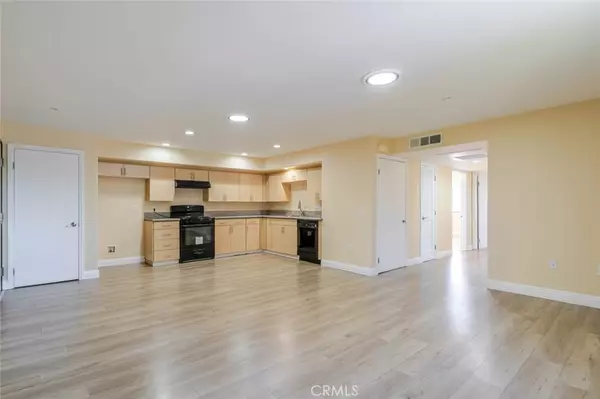 Los Angeles, CA 90028,1466 Tamarind AVE #301