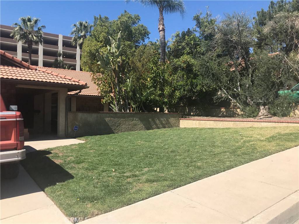 Highland, CA 92346,3126 Yuma DR