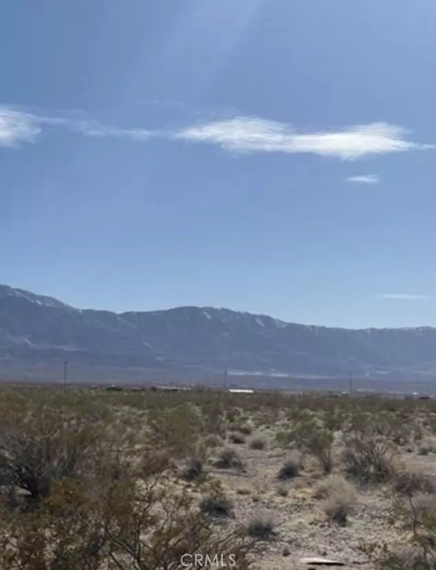 Lucerne Valley, CA 92356,0 cuarto