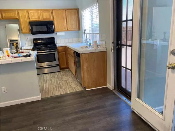 Adelanto, CA 92301,11460 Begonia RD