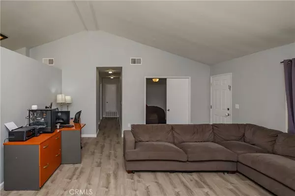 Helendale, CA 92342,14851 Autumn LN