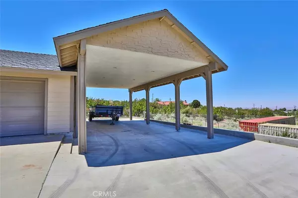 Pinon Hills, CA 92372,9188 Spruce RD