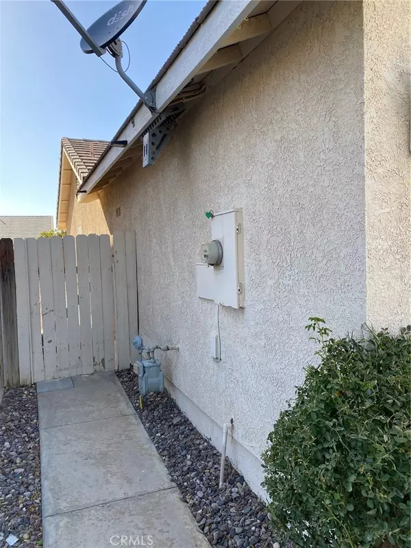 Rosamond, CA 93560,2121 Westpark DR