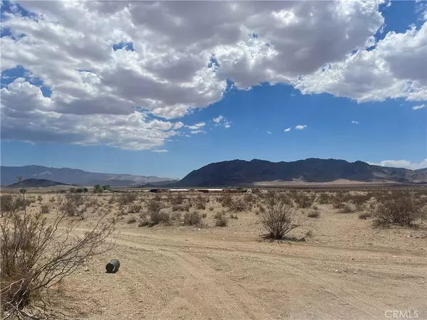 Lucerne Valley, CA 92356,17420 Meridian RD