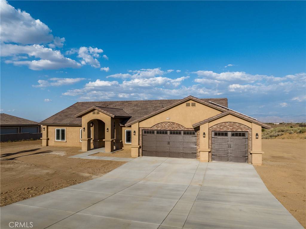 7645 Coleridge RD, Oak Hills, CA 92344