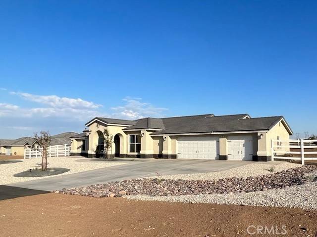 Phelan, CA 92371,7887 Arrowhead RD