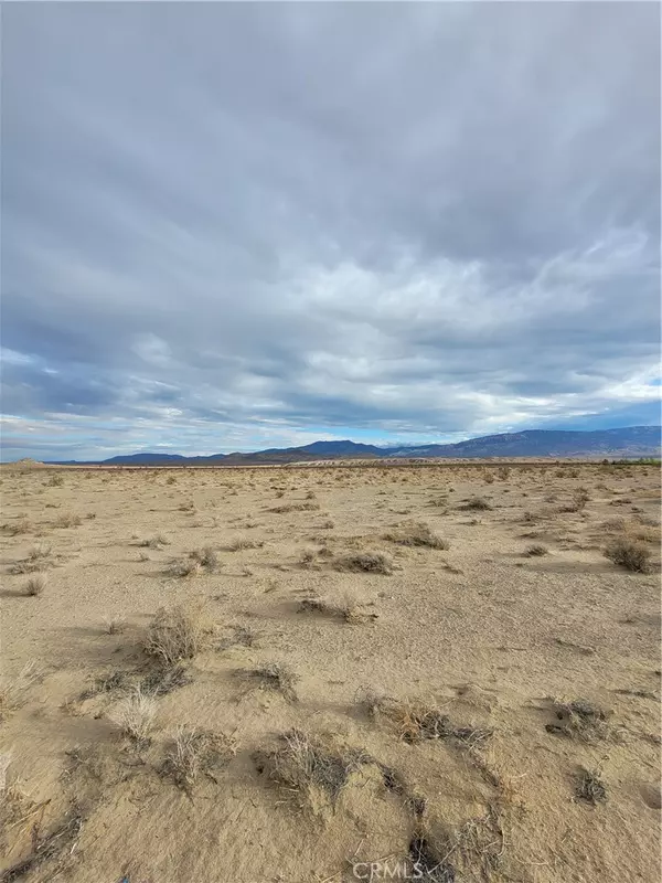 Lucerne Valley, CA 92356,0 E/O Santa Fe Fire RD