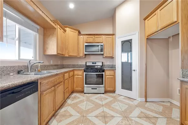 Pinon Hills, CA 92372,222 Lindero RD