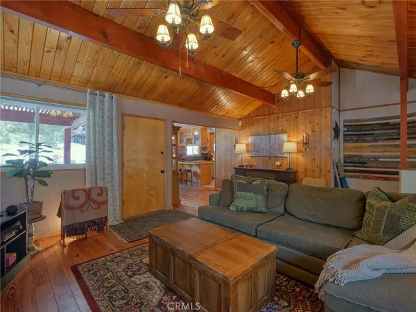 Wrightwood, CA 92397,1297 Edna ST