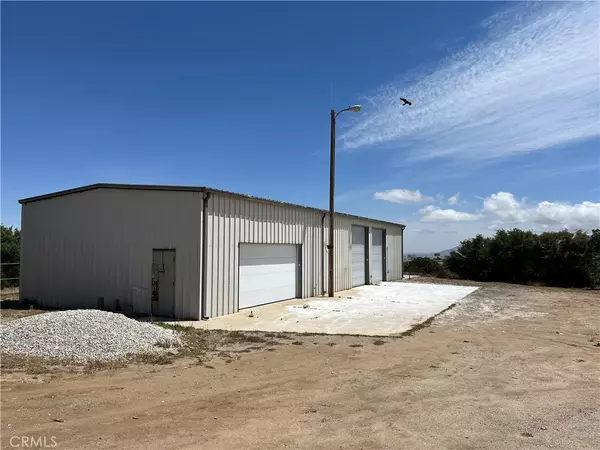 Oak Hills, CA 92344,6345 Joshua RD