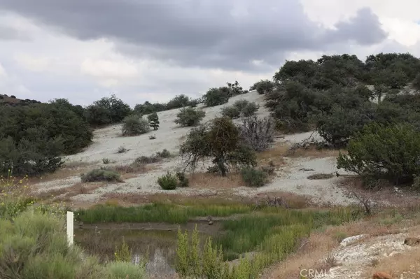 Tehachapi, CA 93561,0 Umfalozi