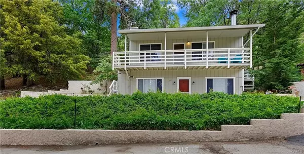 903 Mockingbird RD, Wrightwood, CA 92397