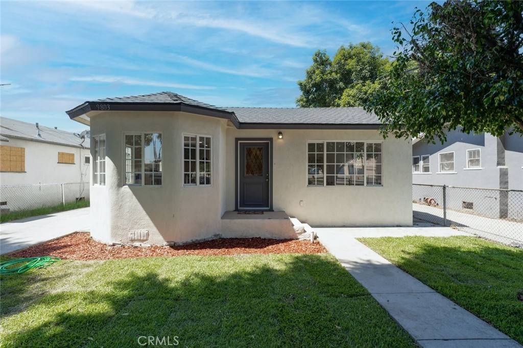 9803 Dearborn AVE, South Gate, CA 90280