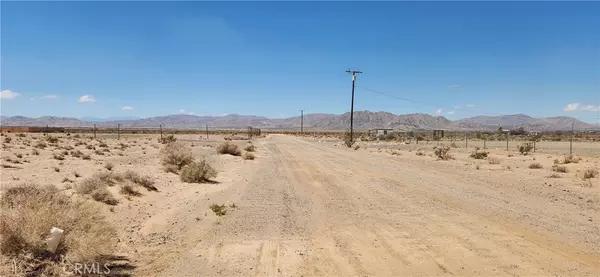 Lucerne Valley, CA 92356,45235134 Hank ST