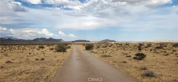 32759 Meadow Lark LN, Lucerne Valley, CA 92356