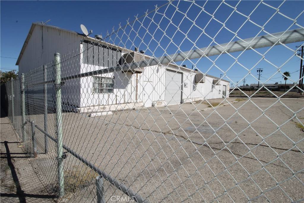 1500 Santa Fe DR, Barstow, CA 92311
