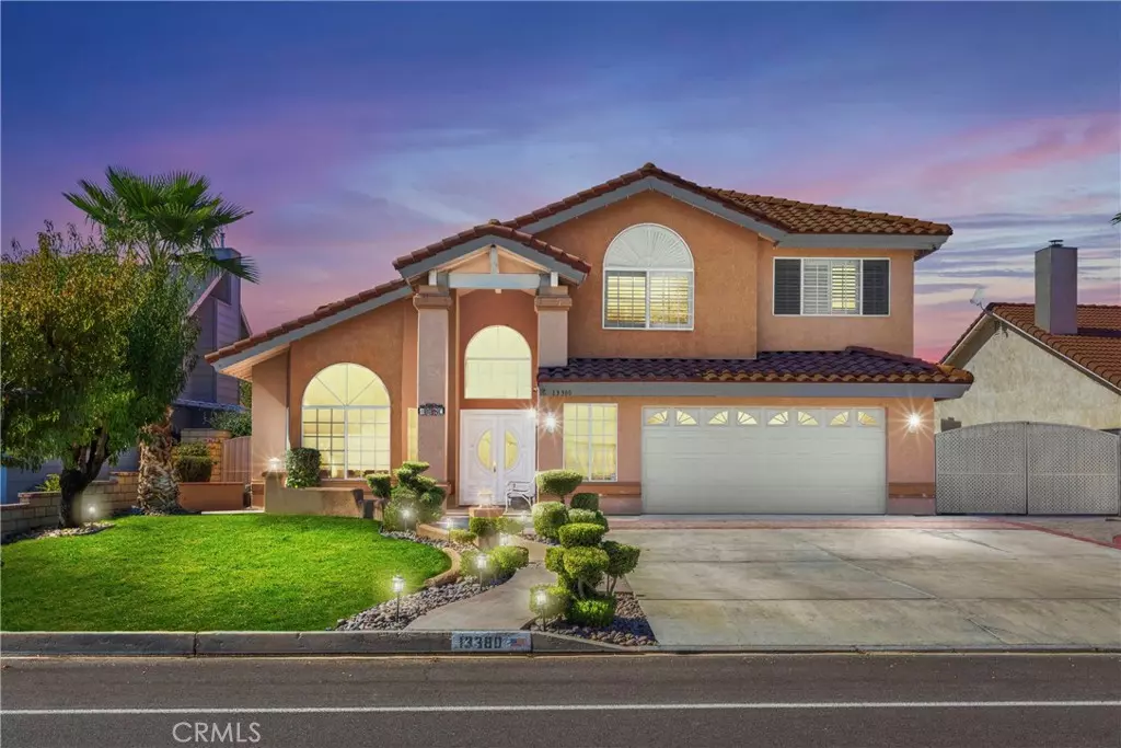 Victorville, CA 92395,13380 Driftwood DR