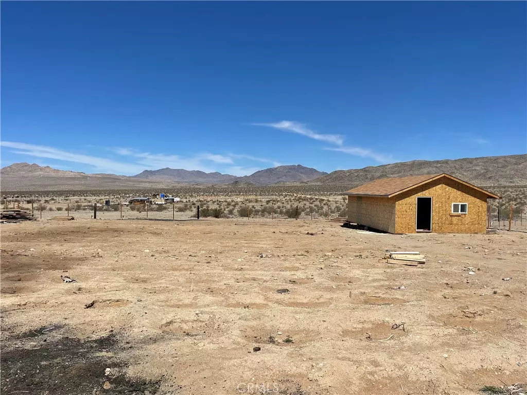 Lucerne Valley, CA 92356,0 Abelia ST