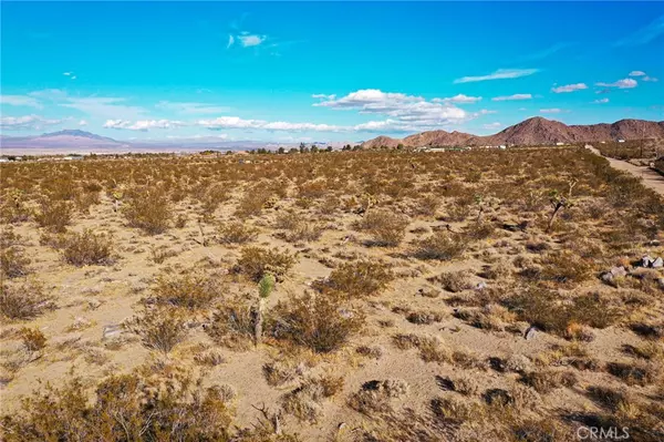 Lucerne Valley, CA 92356,4 Buenos Aires RD