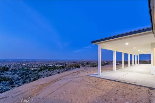 Pinon Hills, CA 92372,9353 Crystal Aire RD