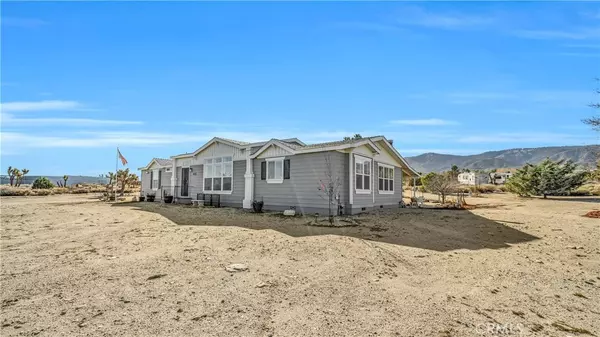 Pinon Hills, CA 92372,415 Goss RD