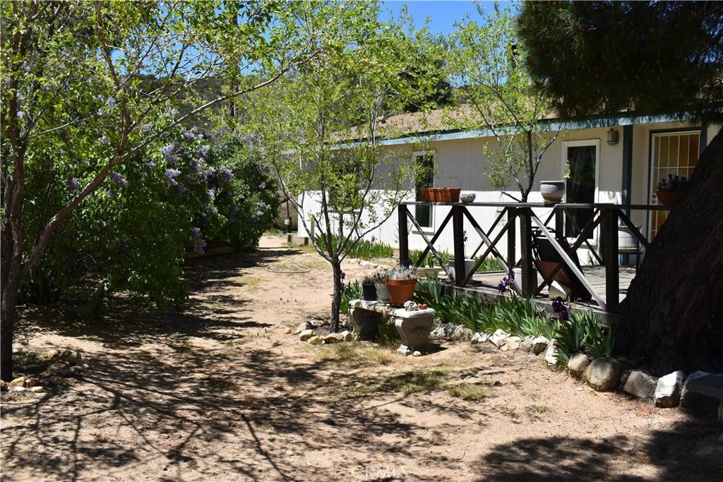 Oak Hills, CA 92344,5220 Coleridge RD